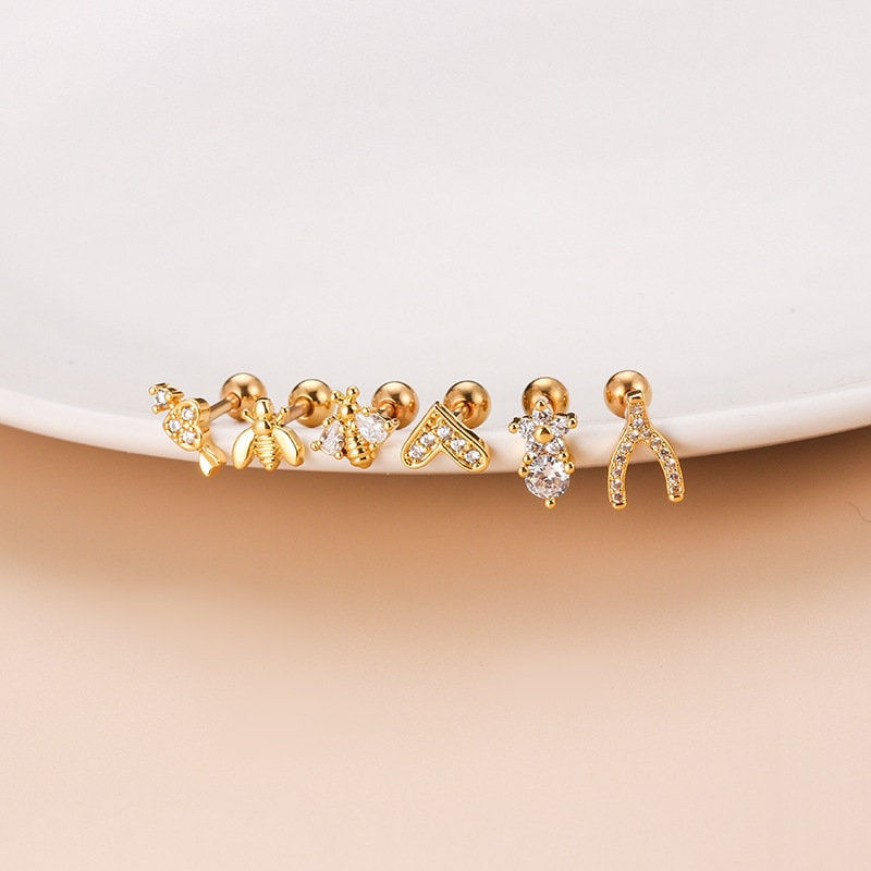 Miniaturbild: 16G Cartilage Surgical Steel Earring, Bumble Bee Earring, Heart Earring| HSPJ808