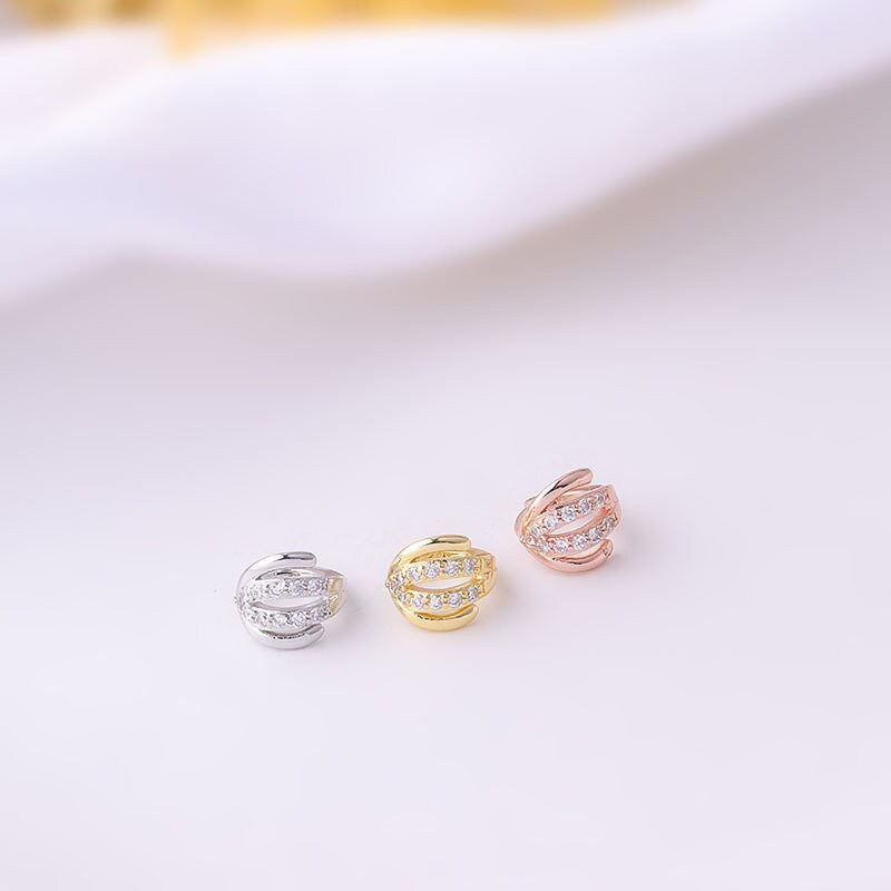 Miniaturbild: 18K Gold Cartilage Earrings, Geometric Hoop Earrings, Heart Earrings | HSPJ648