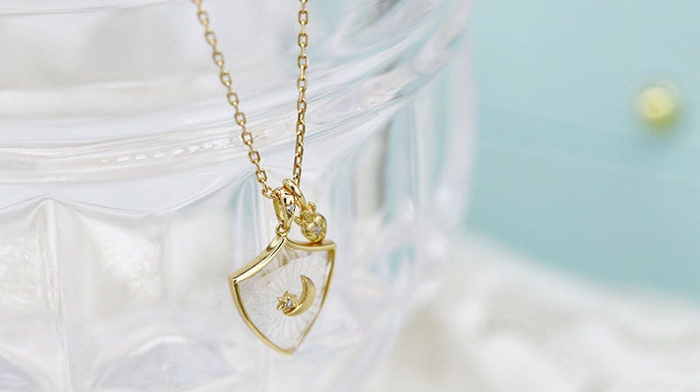 Miniature : Natural Clear Quartz Star Pendant Necklace, Quartz Necklace | TB1902