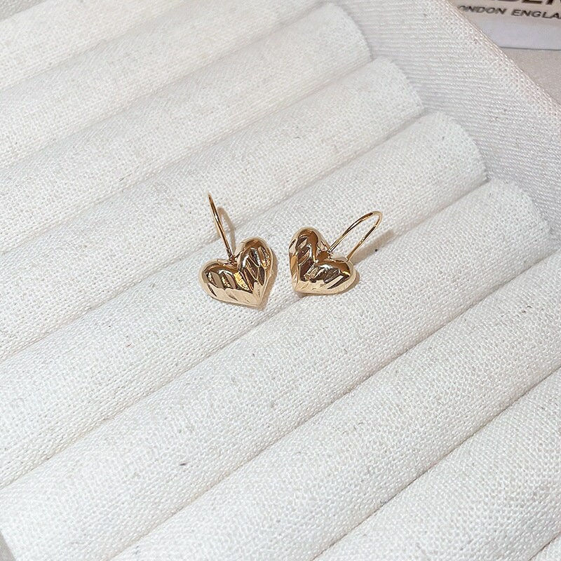 Miniaturbild: Minimalist Heart Hoop Earrings, Heart Earrings, Heart Jewelry | HE12415