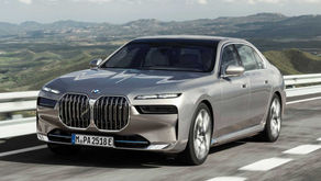 BMW i7: The KING of all EVs & Swift Dzire