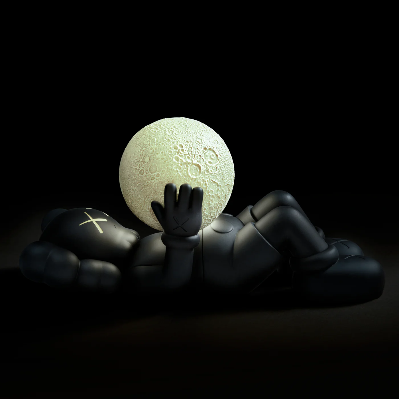 Holiday Shanghai by Kaws | d-gallerie