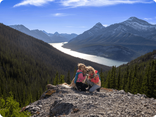 Hiking with Kids: 20 Practical Tips for Parents