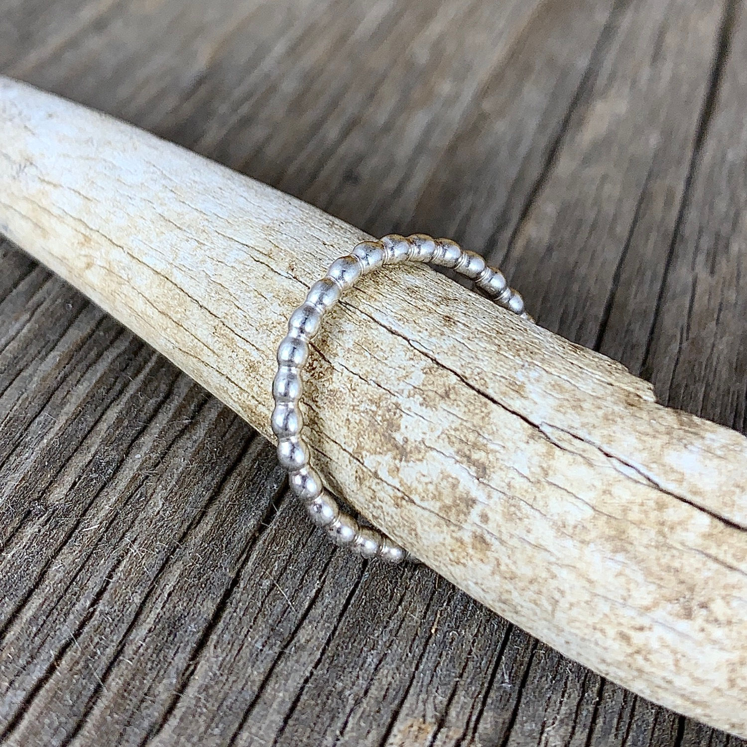 B E A D • B A N D • 2mm