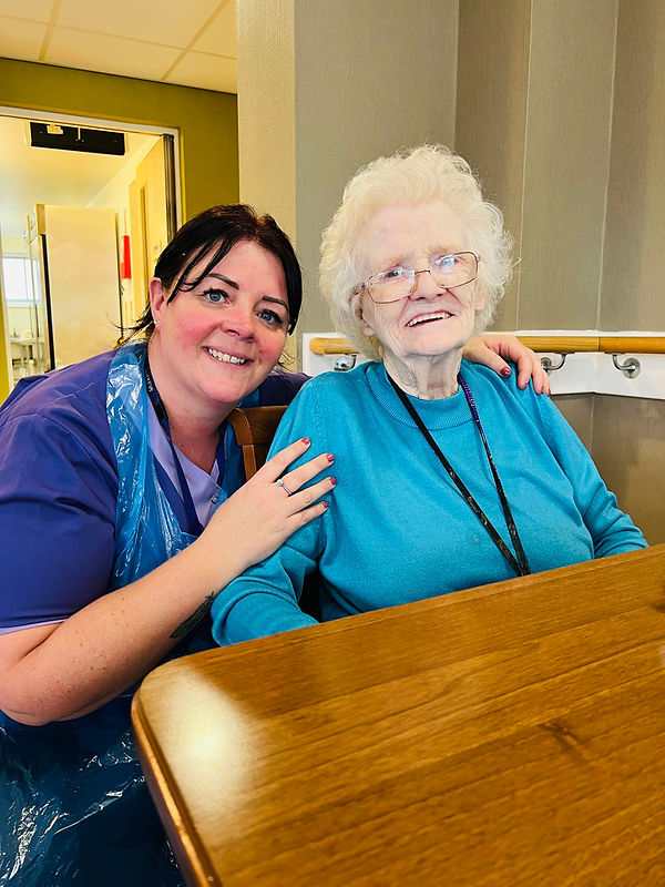 Phyllis ... (11).jpg