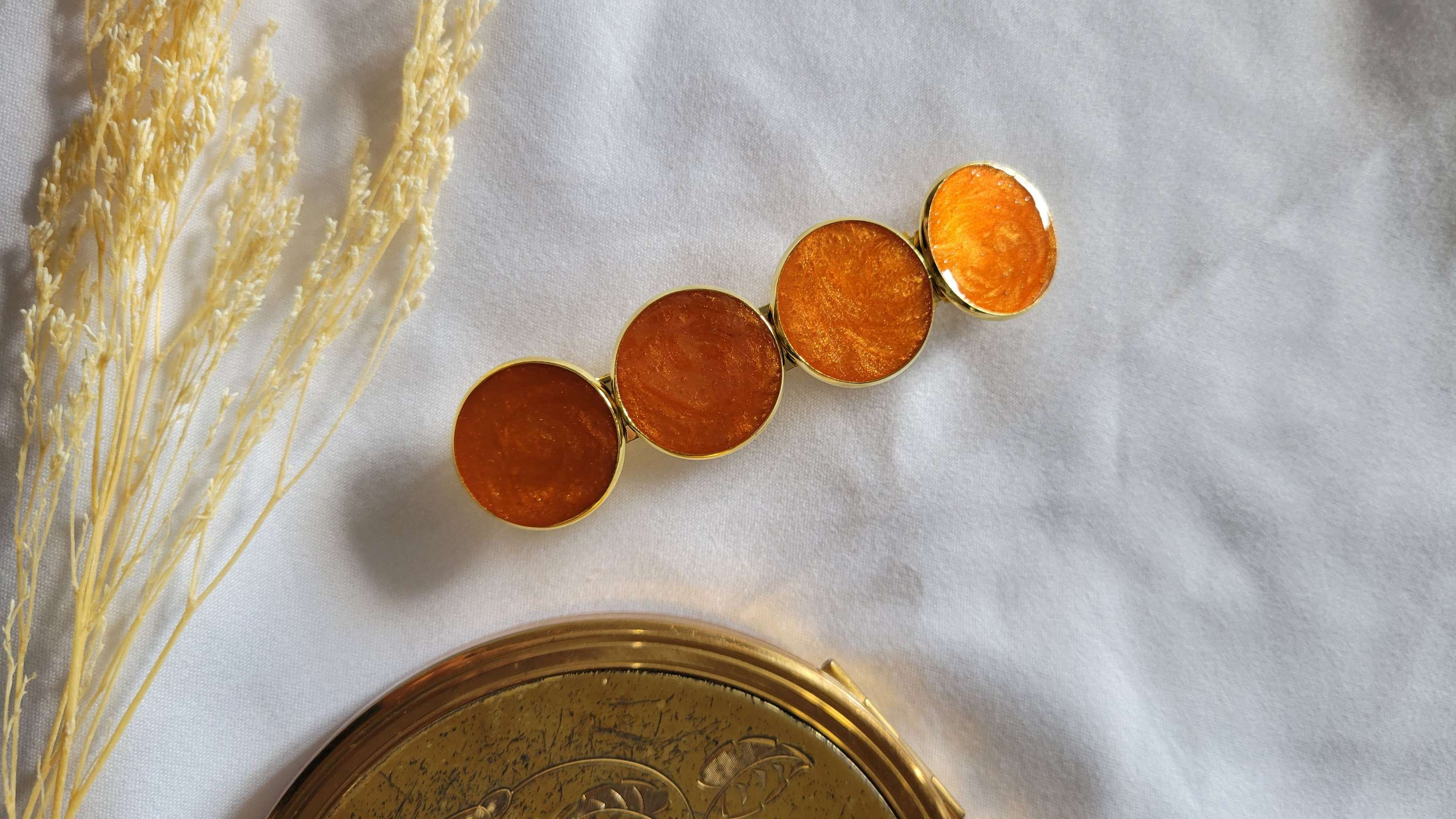 Barrette en metal doré "flamme sauvage"