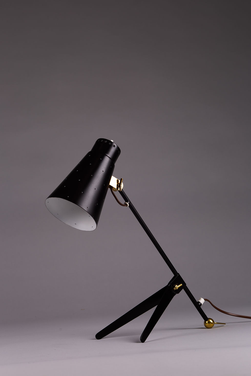 Thumbnail: Finnish 1950's table / wall  lamp EV70 for Itsu Oy