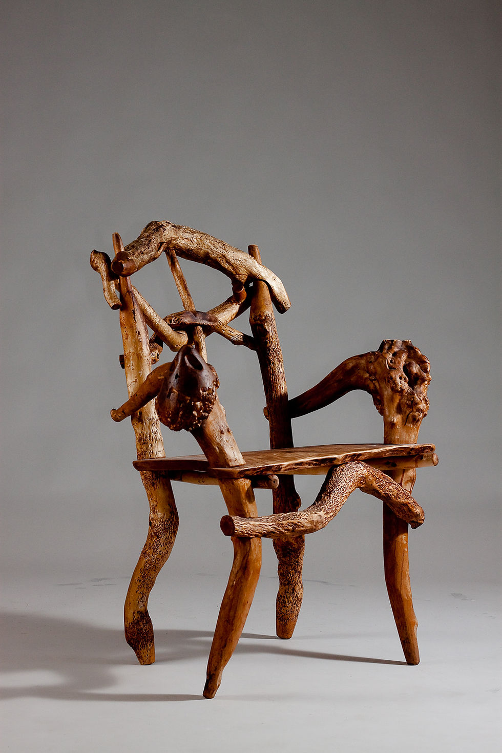 Thumbnail: Matti Savijärvi, Finnish 1920's unique root chair