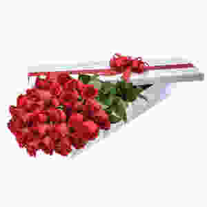 Interflora Valentine Rose Box