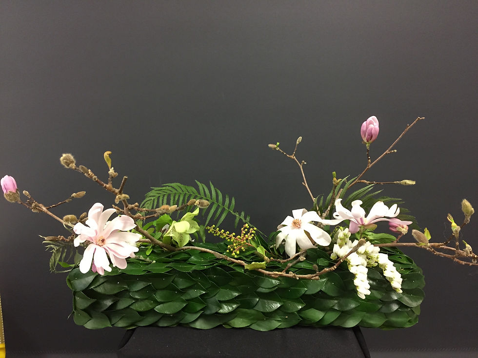 pinned leaf design with magnolia