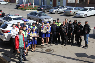 Рёв моторов и детские сердца в Матвеево-Курганском останавливали нарушителей 