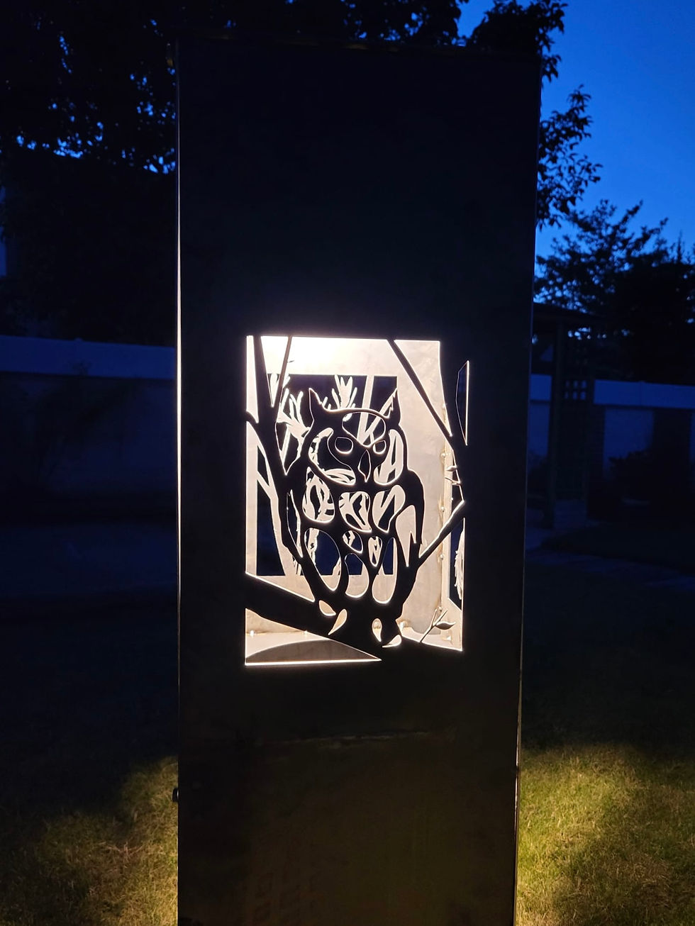 Miniature : poteau lumineux moderne