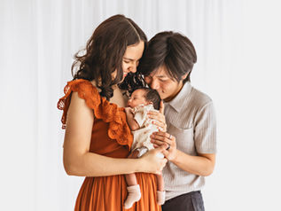 Eugene lifestyle newborn photographer, Springfield newborn photography, Oregon family photographer, newborn session preparation Eugene OR, lifestyle baby photos Springfield OR, newborn portraits Oregon, first days photography Eugene OR, parent and baby photos, newborn photo tips, cozy newborn session