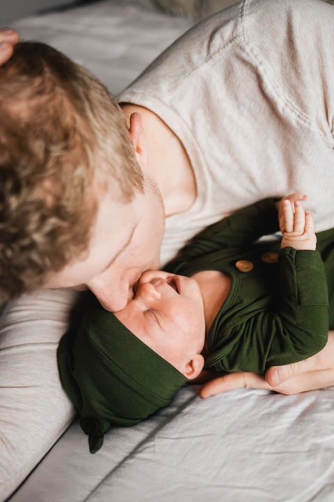 Eugene Springfield Salem Oregon Lifestyle Newborn photographer photography best top recomm