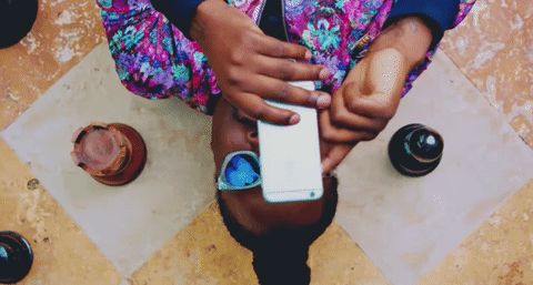12 scrolling.gif