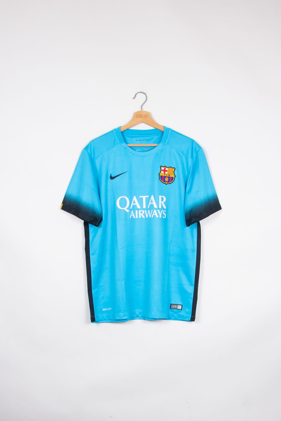 Miniature : Maillot Nike Football FC Barcelone Third Rétro A.INIESTA 2015/16 - L