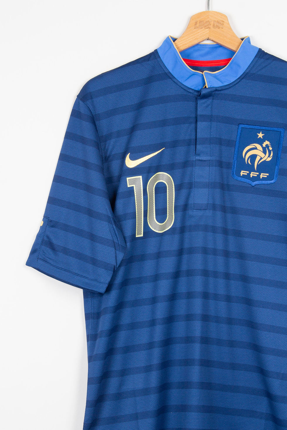 Thumbnail: Maillot Nike Football FFF Equipe de France Home Rétro BENZEMA 2012/13 - M