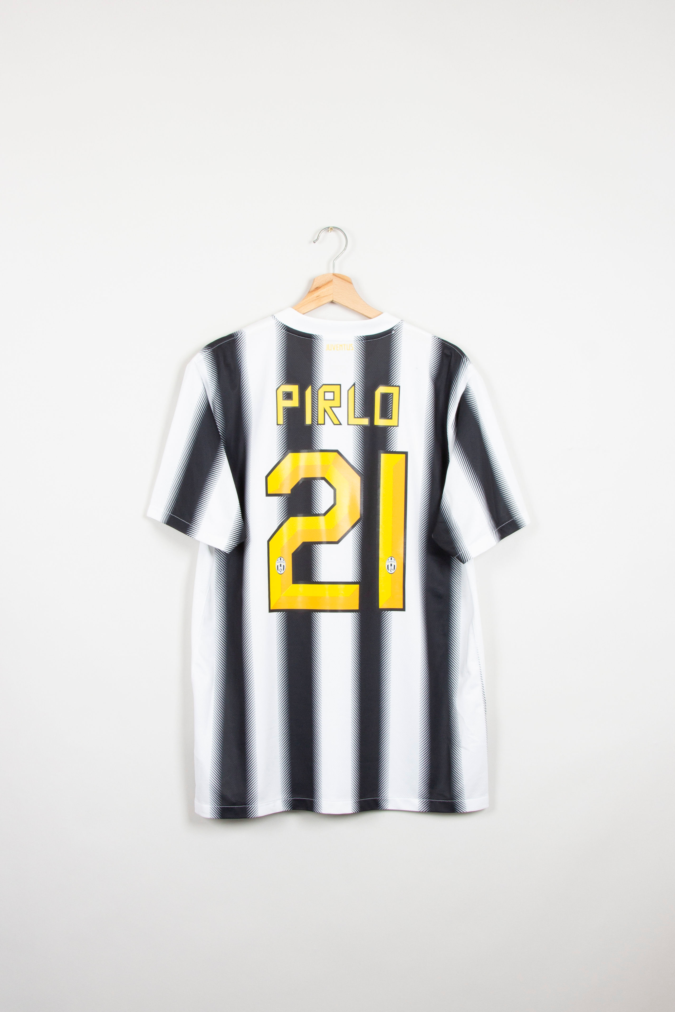 Maillot Nike Football Juventus Home Rétro PIRLO 2011/12 - L
