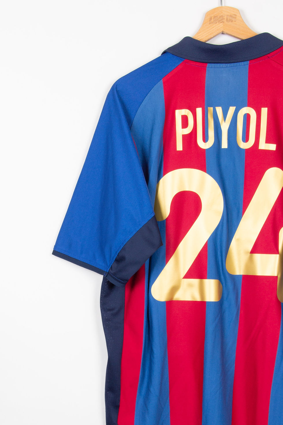 Thumbnail: Maillot Nike Football FC Barcelone Home Vintage PUYOL 2001/02 - XL