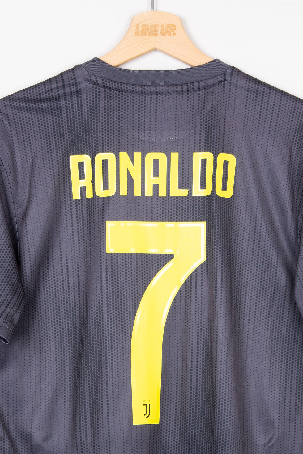 Thumbnail: Maillot Adidas Football Juventus FC Third Vintage RONALDO 2018/19 - M