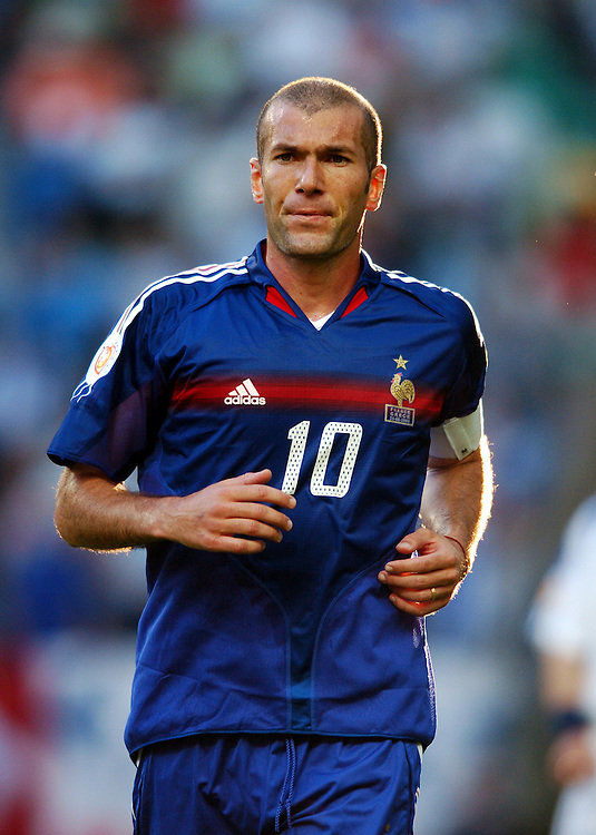 Miniature : Maillot Adidas Football FFF Equipe de France Home Vintage ZIDANE 2004/05 - S, M 