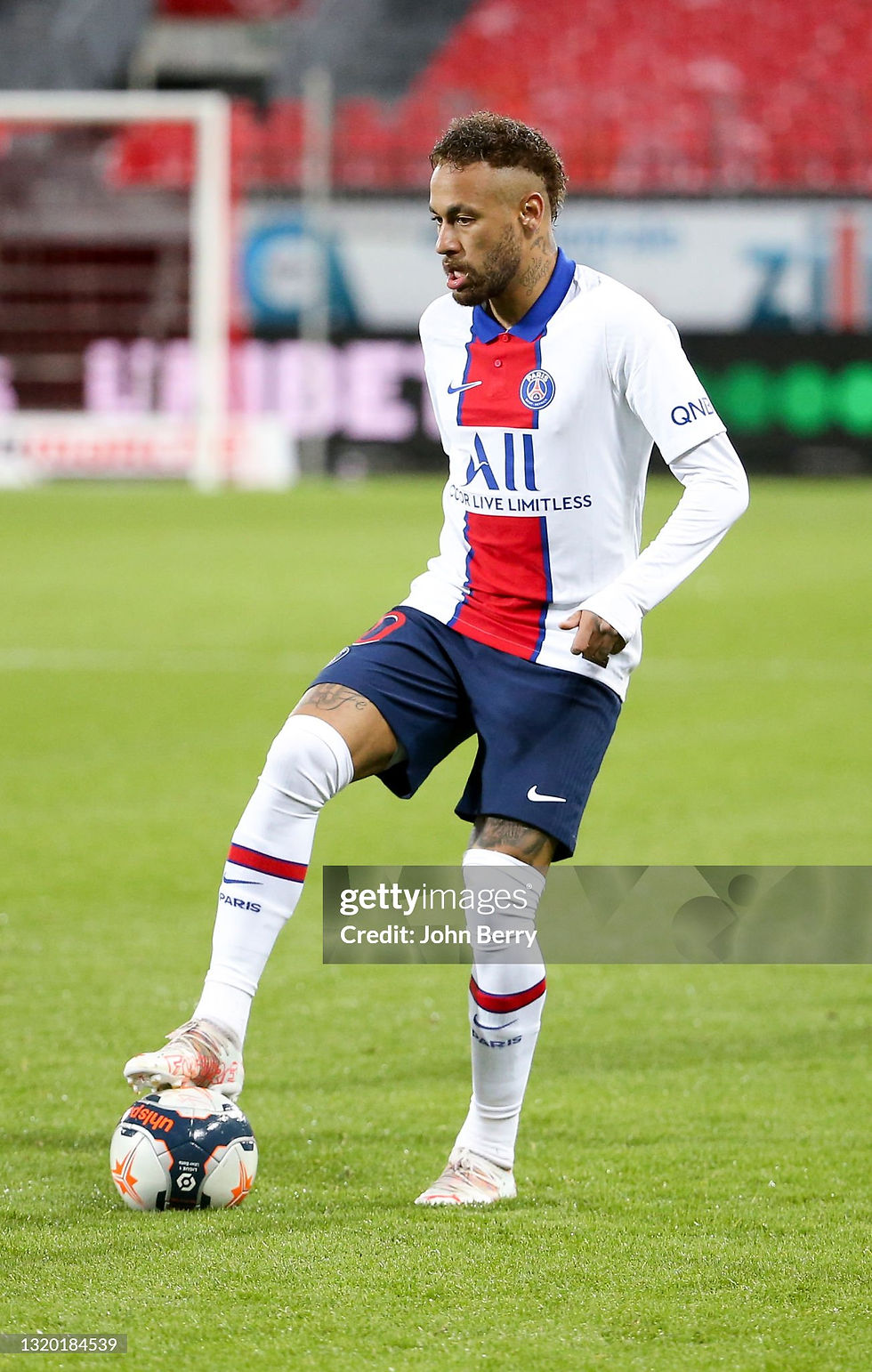 Miniature : Maillot Nike Football PSG Paris Saint-Germain Away NEYMAR JR 2020/21 - M