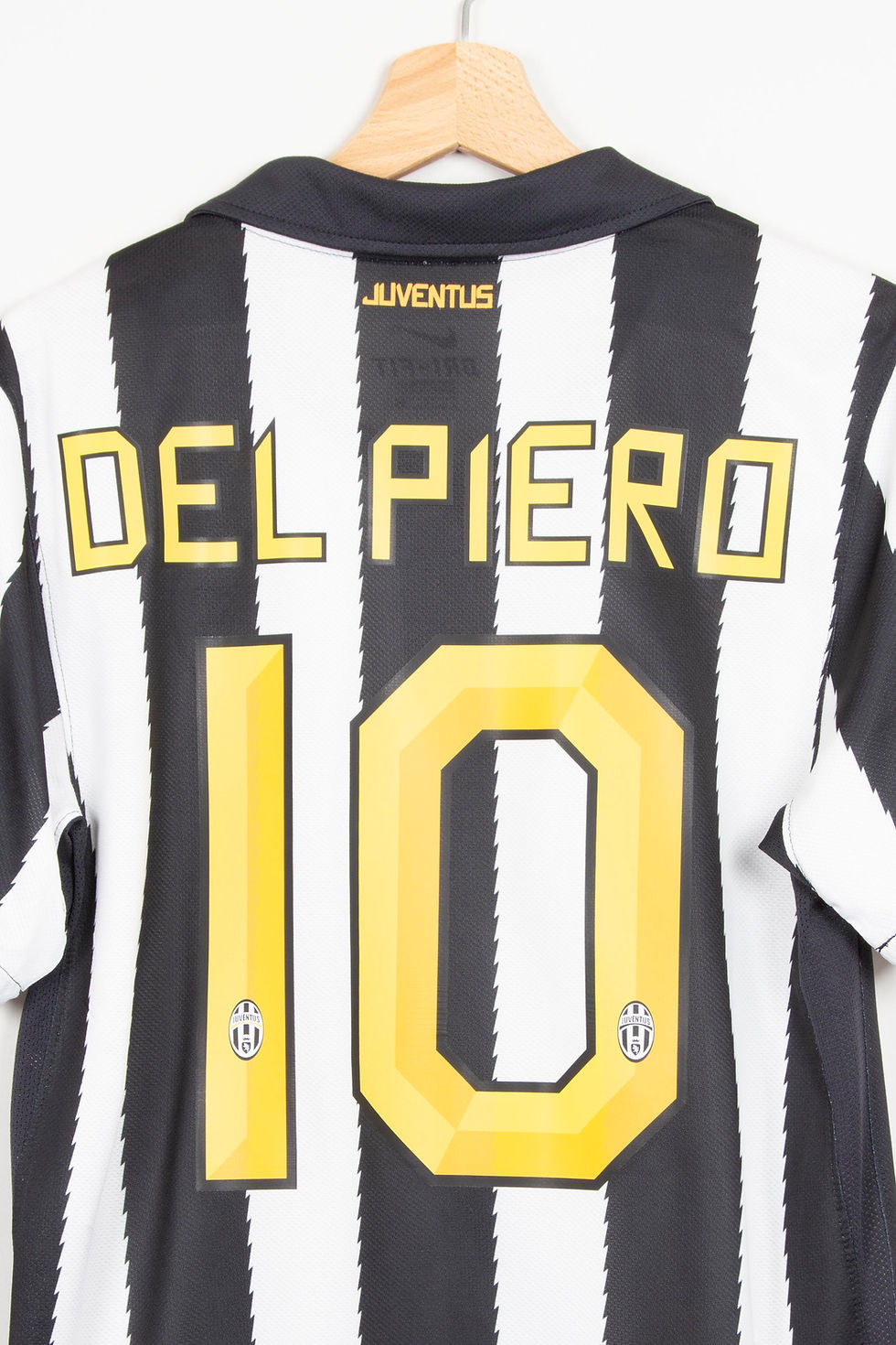 Miniature : Maillot Nike Football Juventus FC Home Rétro DEL PIERO 2010/11 - M, L, XL