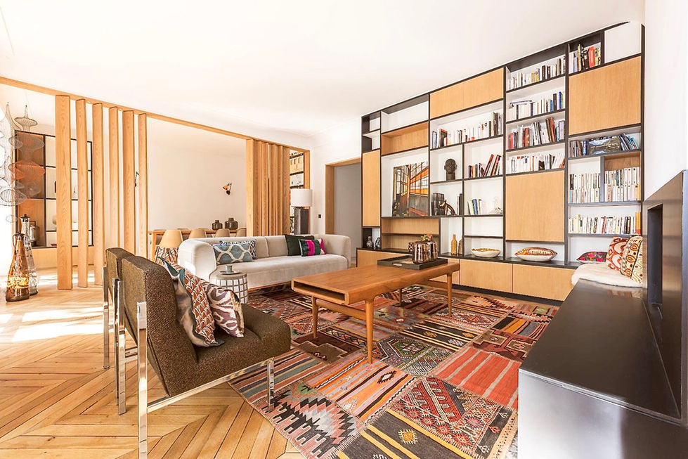 Valorisez votre bien avec un projet d’aménagement intérieur réfléchi.