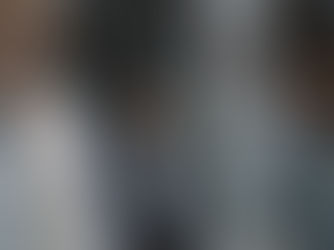 Estranei o ciò che c'è di più intimo?