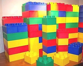 huge-large-vintage-brik-building