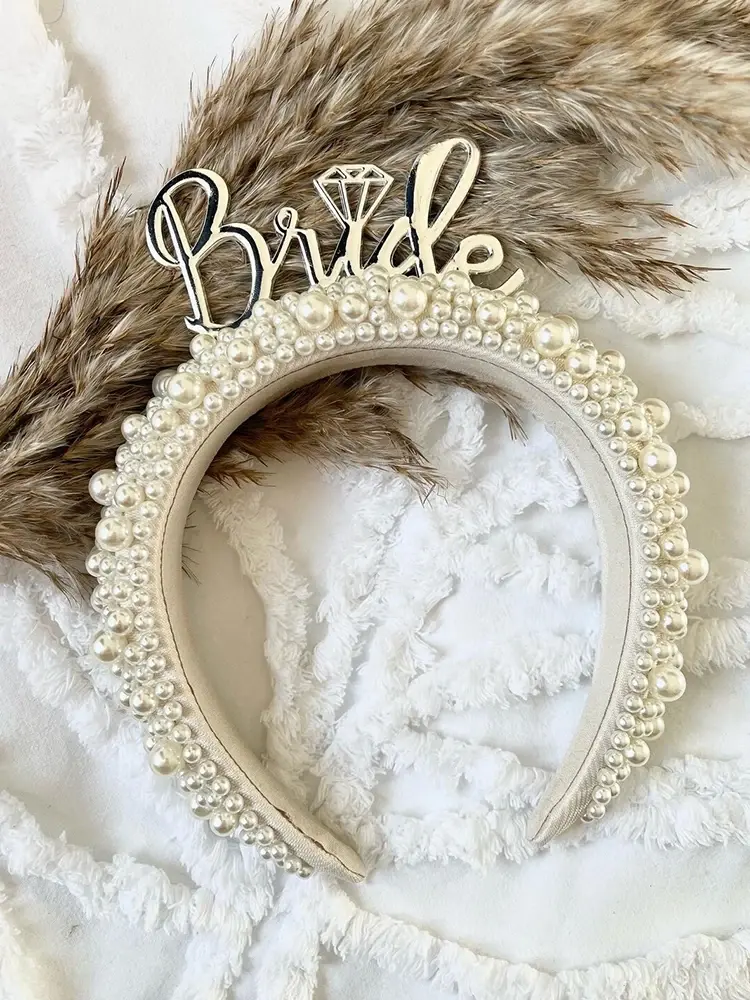 Miniatyrbild: Bride to Be Hårband