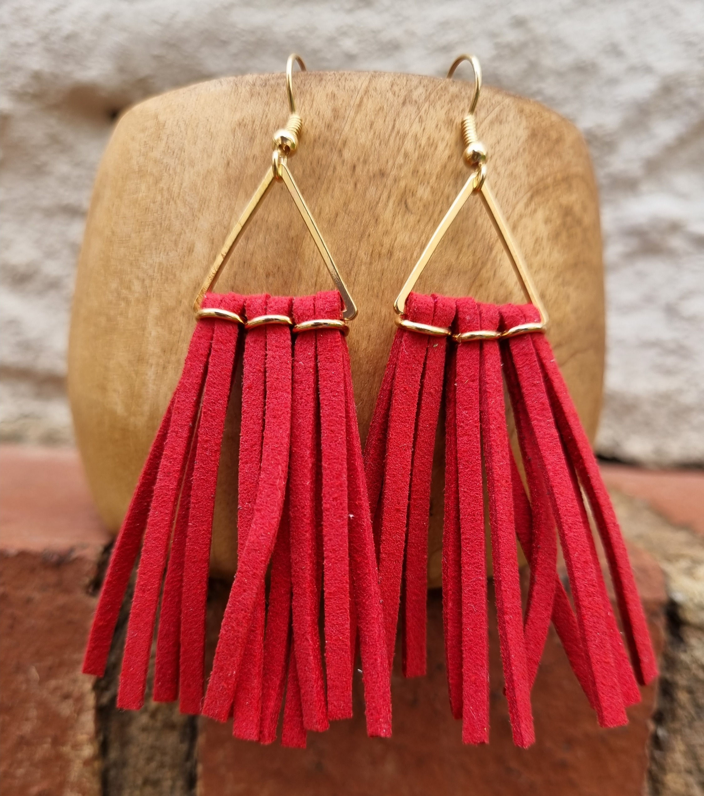 H05 - Leather Earrings