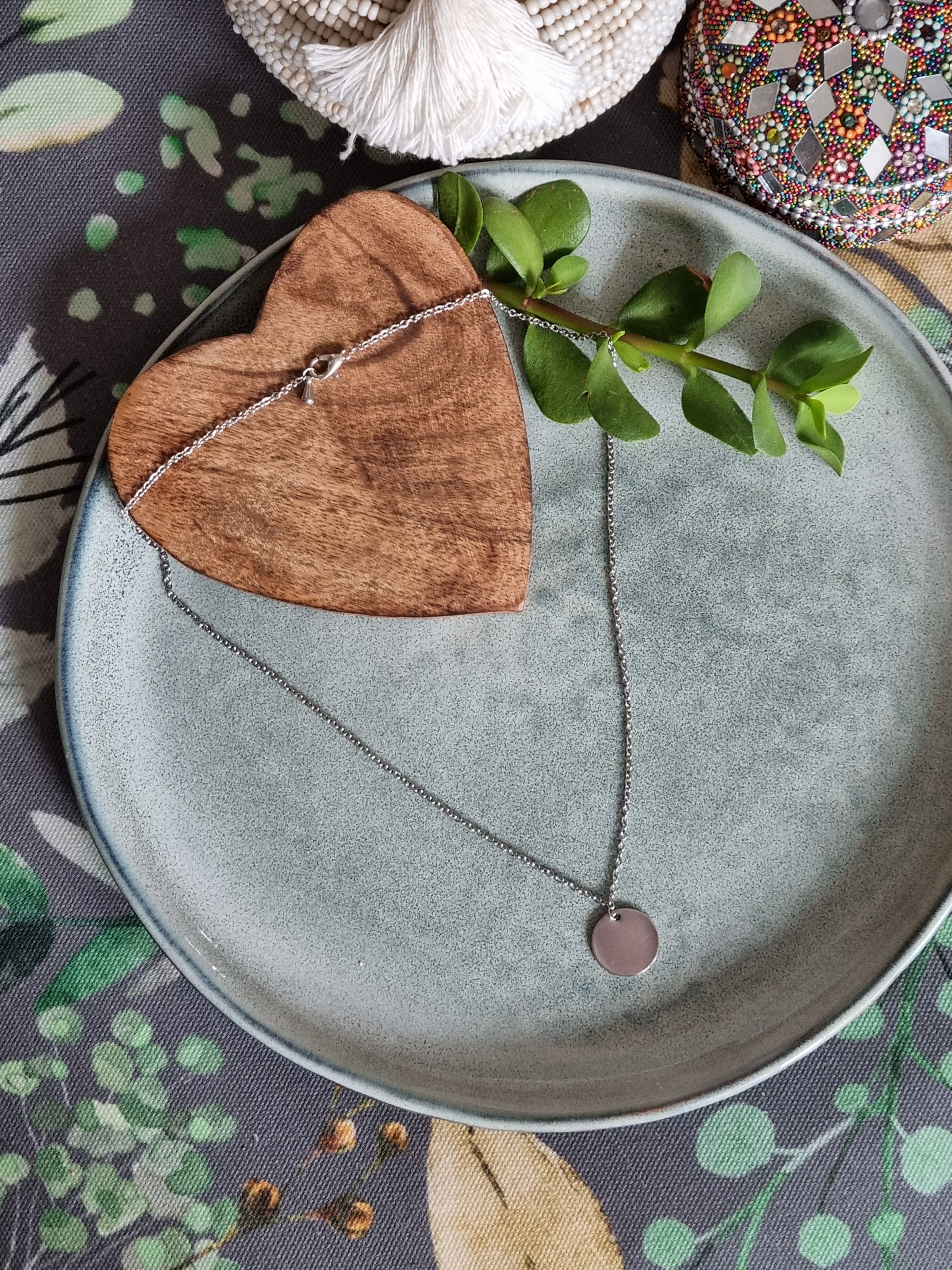 G49 - Silver-toned Disc Pendant Stainless Steel Necklace