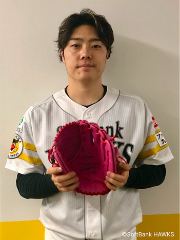 松本 裕樹選手 直筆サイン入りグラブ