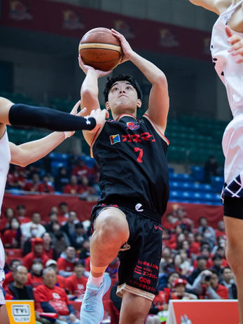 #7 中野 友都選手