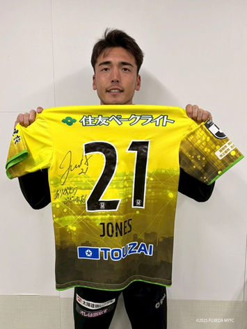 #21 ジョーンズ レイ 選手