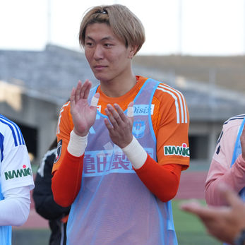 #71 内山 翔太選手 2ndユニフォーム