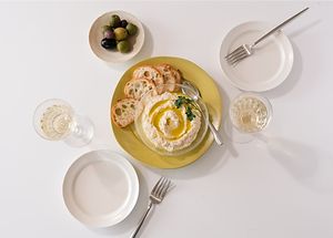 豆腐とごまの黄金フムス