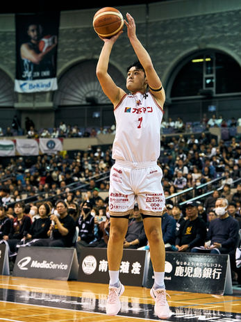 #7 中野 友都選手