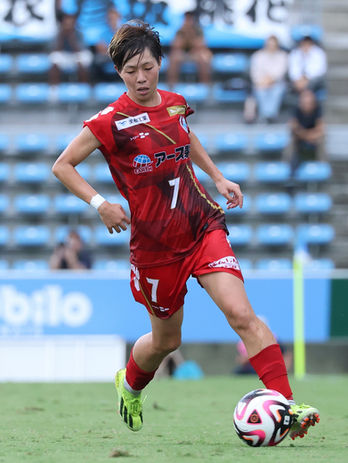 #7 井之脇 朱音選手(半袖)