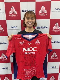 NECレッドロケッツ
川崎