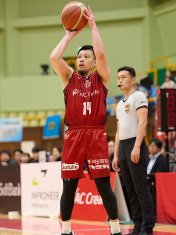 #14 佐藤 文哉選手