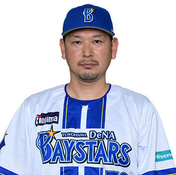 #72 靍岡 賢二郎コーチ 直筆サイン入り交流戦ホームユニフォーム(着用・直筆サイン入り)