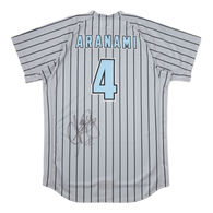 荒波 翔氏
Y45 LEGEND HEROES
直筆サイン入りユニフォーム