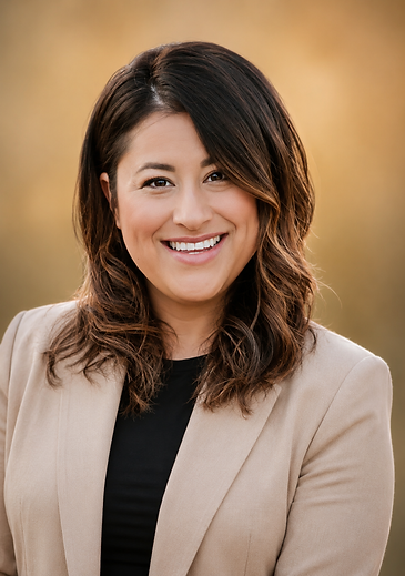 beige blazer big smile.png
