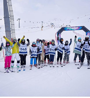 27-28 yanvar tarixlərində Qış İdman Növləri Federasiyasının və "Şahdağ Turizm Mərkəzi"nin təşkilatçılığı, Yaponiyanın Azərbaycandakı səfirliyinin dəstəyi ilə Xizək fristaylının moqul növü üzrə master-klass təşkil edilib.