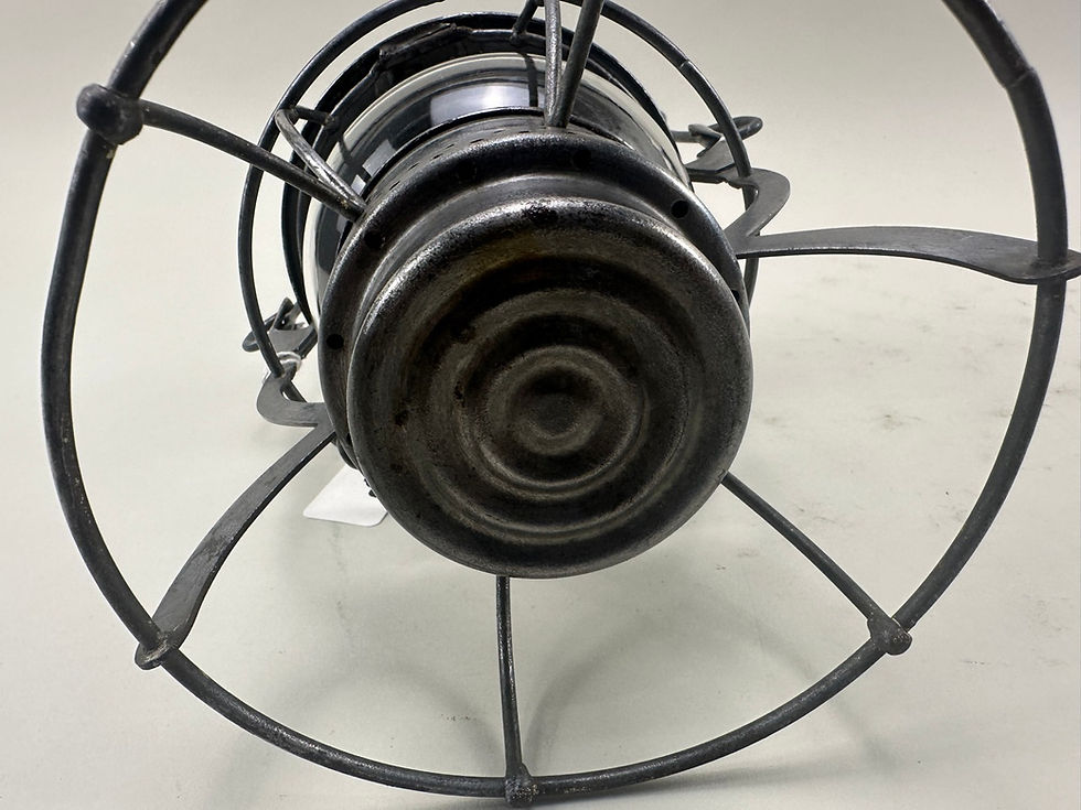Thumbnail: 1929 Dietz Railroad Lantern, NYCS No 999