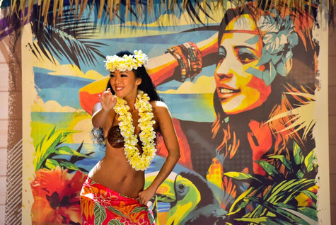 Hula.jpeg