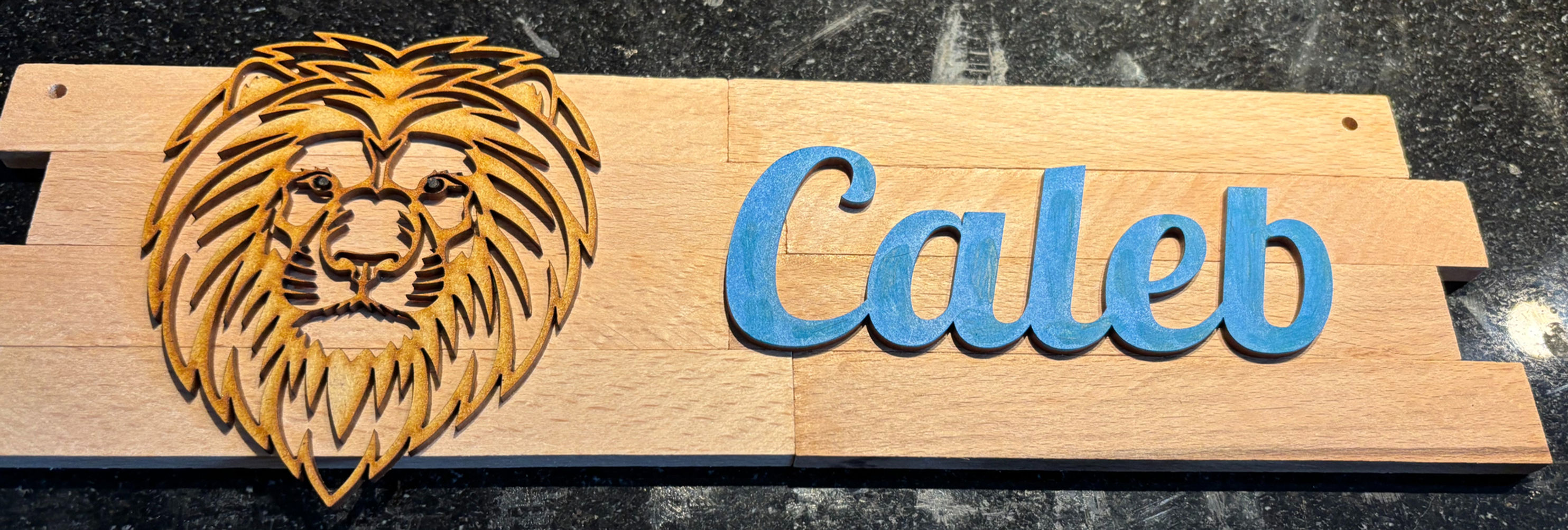 personalisiertes Namensschild Holz