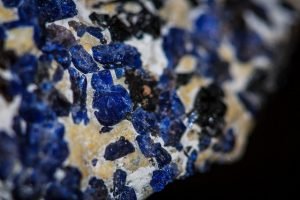 You only see what you focus on. You train your brain. The prospectors were looking for gold, so they didn't see the sapphires. Are you missing qualities in yourself and your partner because you don't know how to recognize them? Train your brain!